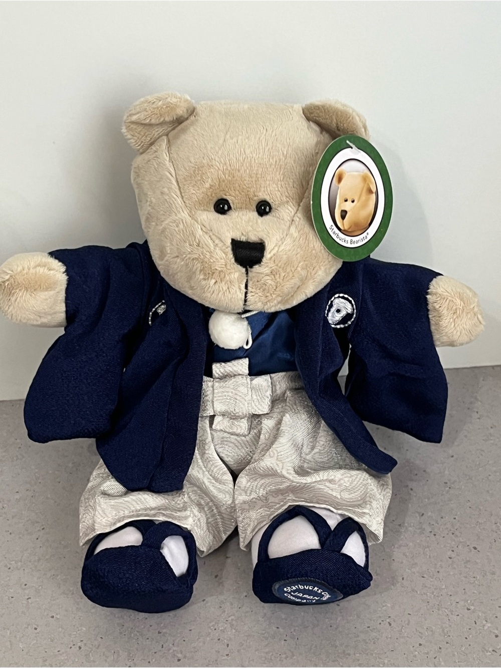 NWT Starbucks Japan Bearista Hakama Kimono Plush Doll LIMITED 142nd Edition